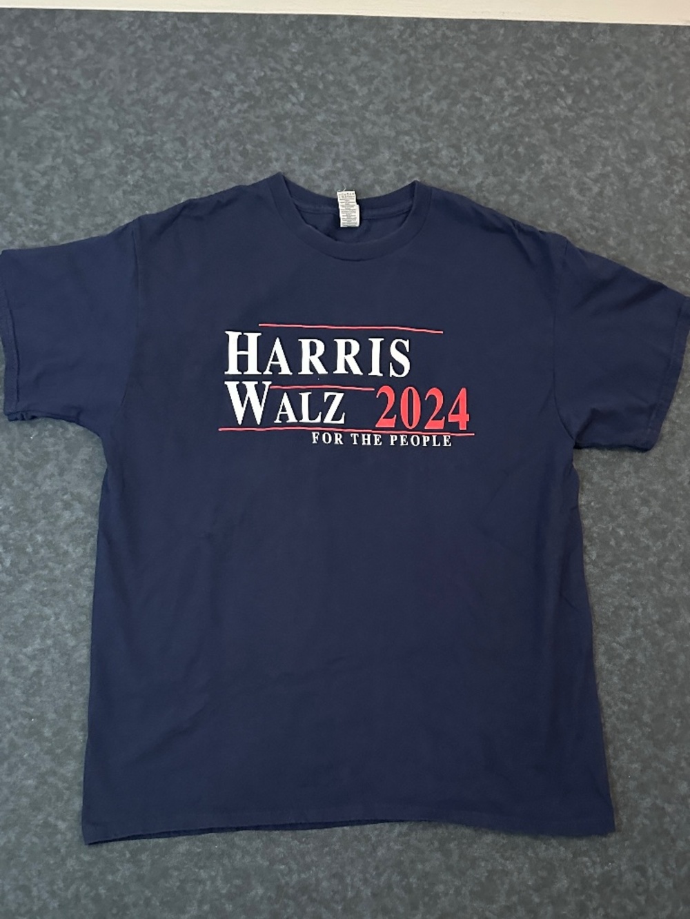 Gildan Harris Walz 2024 Campaign Navy Blue T Shirt Size Large